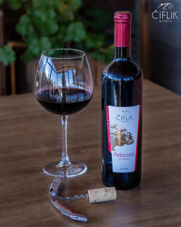 Ciflik Winery Hotel Bitola Exterior foto